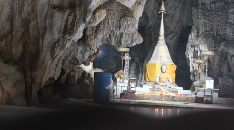 Orario di apertura e Come arrivare là Wat Tham Pla