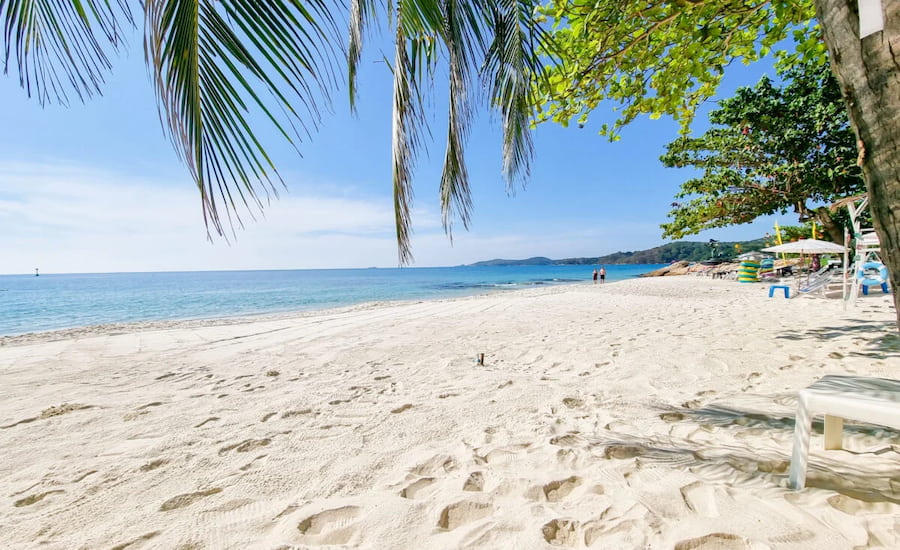 Spiaggia di sabbia bianca finissima e mare turchese a Koh Samet