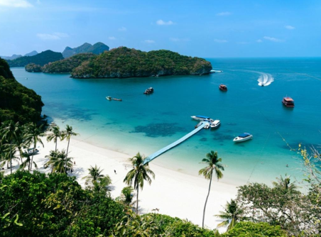 Visitate le antiche città: Ayutthaya, Ang Thong in 1 giorno