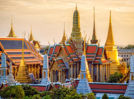 Thailandia e Vietnam in 12 Giorni: Cultura, Natura e Mare