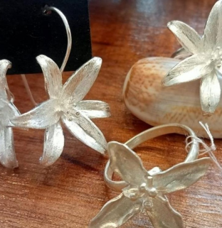 Il Miglior Negozio D'arte Artigianale - Silver Koh Lanta, Thailandia 2023
