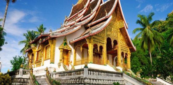 Giorno 8: Tour della città di Luang Prabang (B)