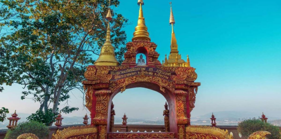 Giorno 10: Chiang Mai -  Chiang Rai - Visita della città di Chiang Rai (B)