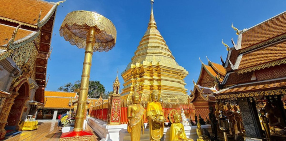 Giorno 4: Bangkok - Mercato galleggiante di Damnoen Saduak - Chiang Rai (B)