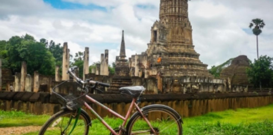 Giorno 7: Parco Storico di Sukhothai (B, L, D)