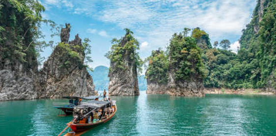 Giorno 9: Chiang Mai - Volo per Surat Thani - Khao Sok (B)