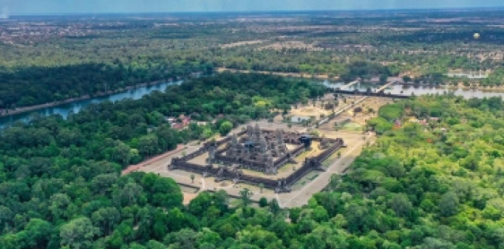 Giorno 6: Bangkok - Volo per Siem Reap (B)