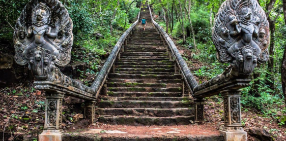 Giorno 6: Bangkok - Volo per Siem Reap (B) Senza guida