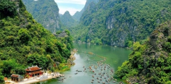 Giorrno 12: Hanoi - Ninh Binh - Hanoi (B)