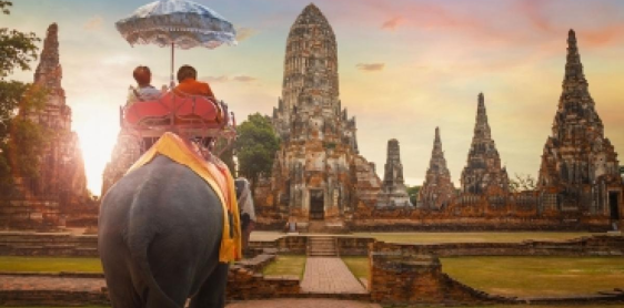 Giorno 5: Parco storico di Ayutthaya - Lopburi - Sukhothai (B)