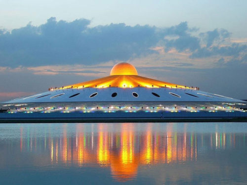 wat-phra-dhammakaya-a-khlong-luang