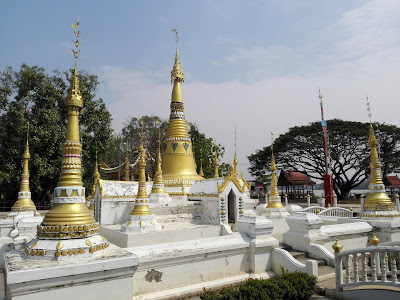 wat-chedi-thong