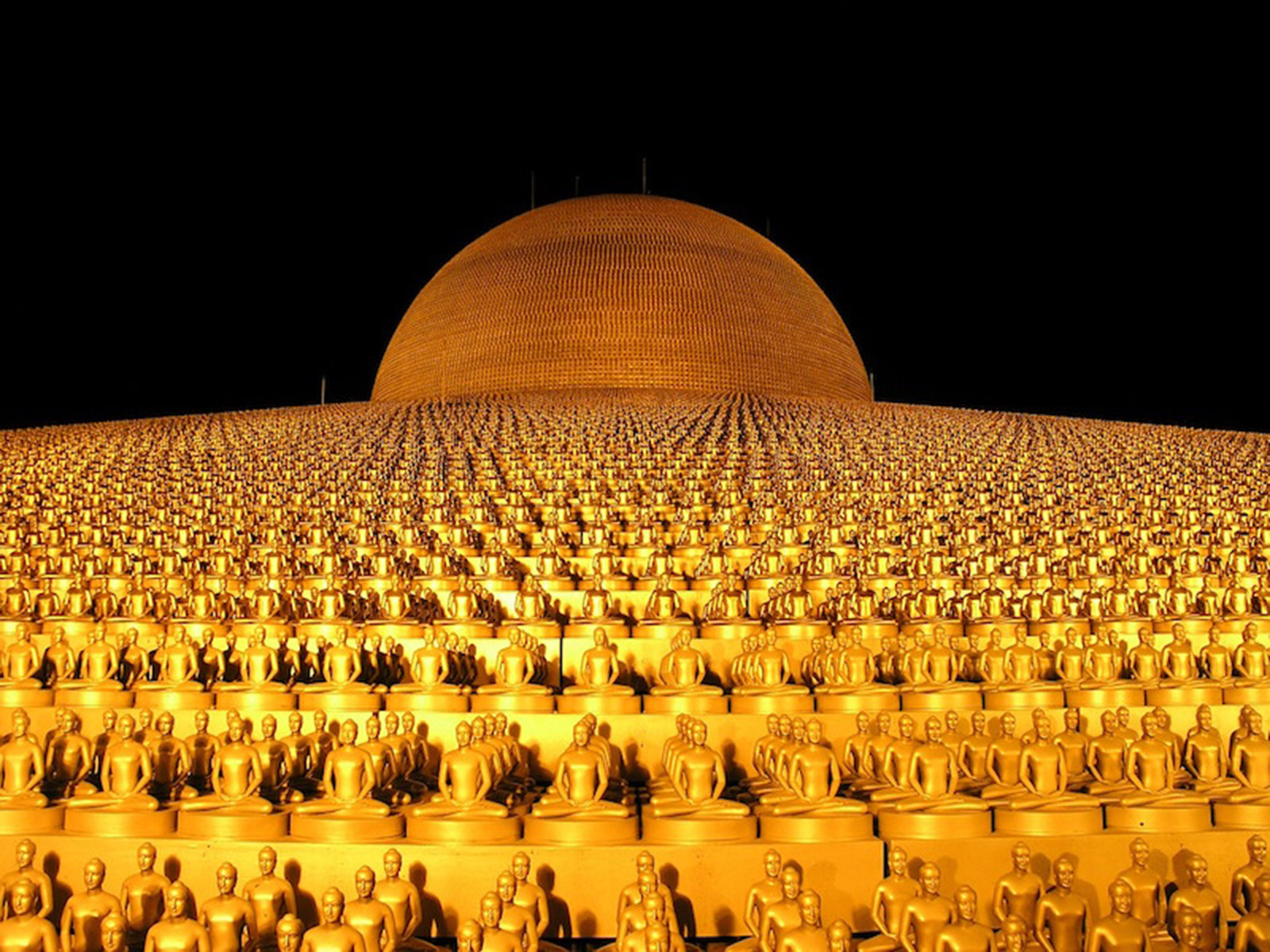 wat-phra-dhammakaya-a-khlong-luang